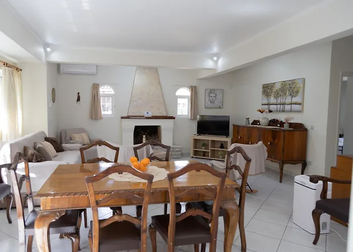 Poulakis House Apartamento